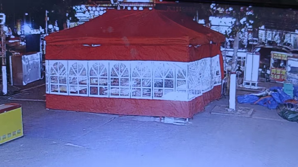 汉城华都红色违法棚实拍